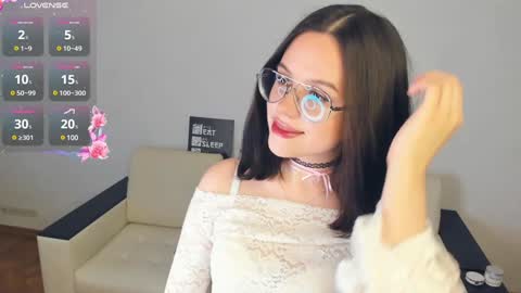 Alice  online show from January 11, 10:40 am