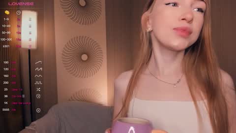 Alice  online show from September 10, 7:41 am