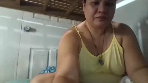 niceasianpussy online show from February 7, 6:24 pm