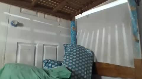 niceasianpussy online show from February 21, 6:37 pm