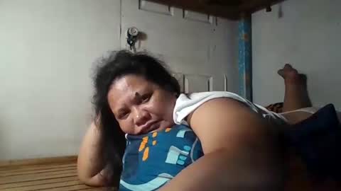 niceasianpussy online show from May 18, 5:19 pm