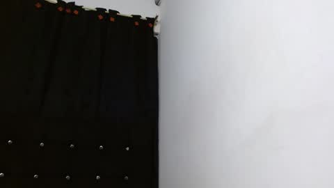 Snapshot of nicecherry_ chatting on December 25, 5:16 am Michell online show from December 25, 5:16 am