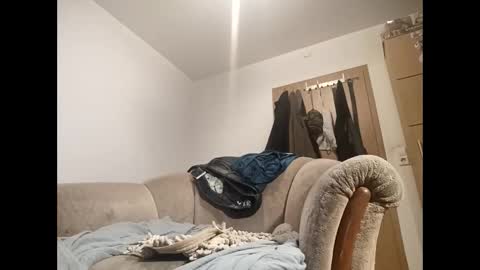 Snapshot of nicefuck0077 chatting on December 21, 11:45 pm nicefuck0077 online show from December 21, 11:45 pm