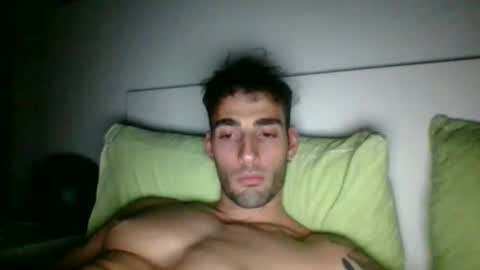 nicegguy9826 online show from October 16, 12:33 am