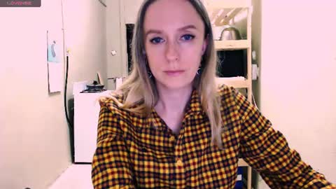 Snapshot of nicekat chatting on July 21, 8:33 pm Kathrine online show from July 21, 8:33 pm