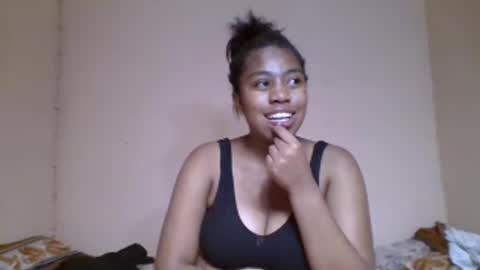 nicelly01 online show from May 30, 8:06 pm