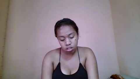 nicelly01 online show from June 3, 6:49 am