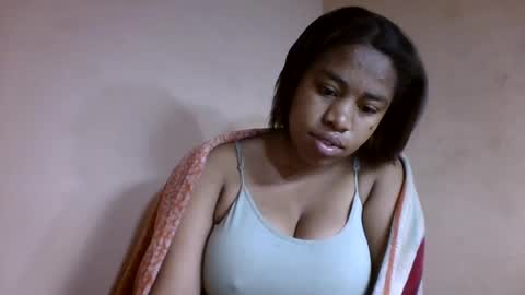 nicelly01 online show from July 12, 5:53 am