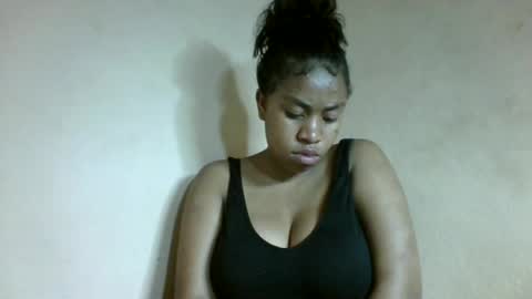 nicelly01 online show from July 14, 10:26 pm