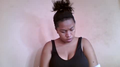 nicelly01 online show from July 16, 6:30 am