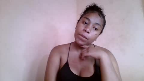 nicelly01 online show from July 18, 9:24 am