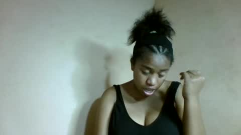 nicelly01 online show from July 28, 7:39 pm