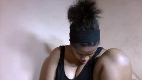 nicelly01 online show from July 30, 6:51 pm