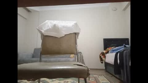 Snapshot of niceman713 chatting on June 14, 10:56 pm niceman713 online show from June 14, 10:56 pm