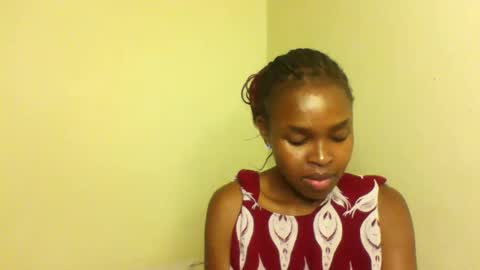 nicemillow online show from December 7, 10:28 pm