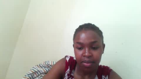 nicemillow online show from December 8, 7:58 am