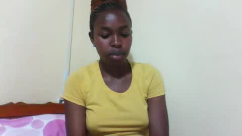 nicemillow online show from March 4, 7:11 pm