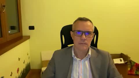 Andrew online show from October 23, 6:39 pm