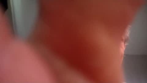 Snapshot of niceviewfromhere chatting on May 10, 10:42 am niceviewfromhere online show from May 10, 10:42 am
