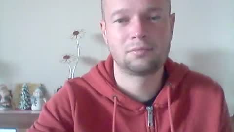 nick1990b online show from December 13, 1:22 pm