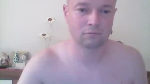 nick1990b online show from January 20, 6:21 pm