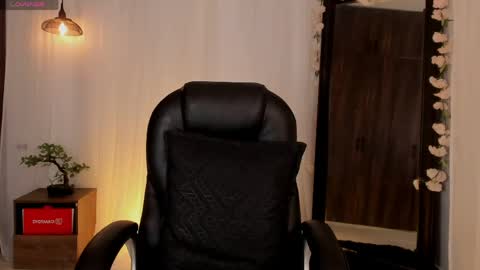 Snapshot of nick_fenix chatting on May 2, 3:11 am nick fenix online show from May 2, 3:11 am