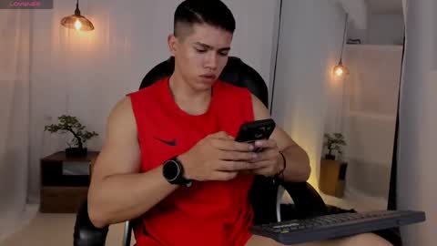 Snapshot of nick_fenix chatting on May 13, 3:48 am nick fenix online show from May 13, 3:48 am