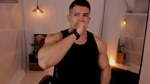 Snapshot of nick_fenix chatting on May 19, 1:56 am nick fenix online show from May 19, 1:56 am
