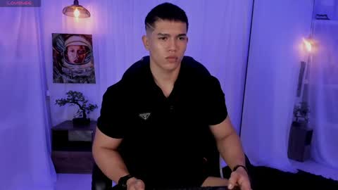 Snapshot of nick_fenix chatting on May 30, 3:03 am nick fenix online show from May 30, 3:03 am
