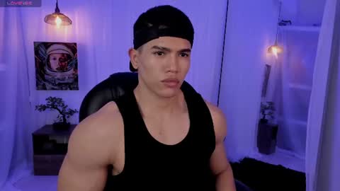 Snapshot of nick_fenix chatting on June 19, 3:11 am nick fenix online show from June 19, 3:11 am