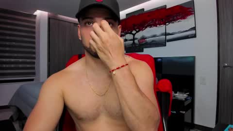 Snapshot of nick_klaus chatting on September 24, 11:52 pm Nick Klaus online show from September 24, 11:52 pm