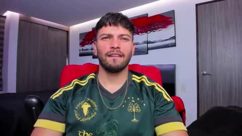 Snapshot of nick_klaus chatting on October 21, 11:05 pm Nick Klaus online show from October 21, 11:05 pm