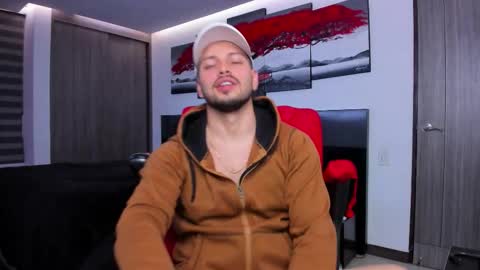 Snapshot of nick_klaus chatting on October 24, 11:23 pm Nick Klaus online show from October 24, 11:23 pm