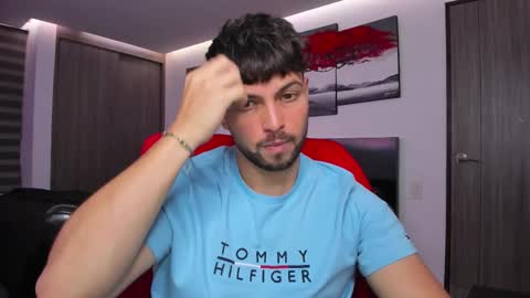 Snapshot of nick_klaus chatting on November 1, 12:56 am Nick Klaus online show from November 1, 12:56 am