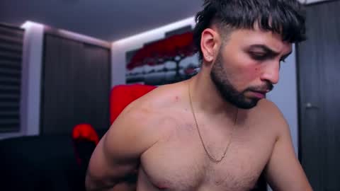 Snapshot of nick_klaus chatting on November 26, 11:28 pm Nick Klaus online show from November 26, 11:28 pm