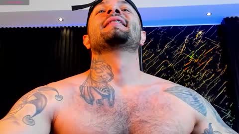 Snapshot of nick_owen26 chatting on March 27, 5:45 pm nick owen26 online show from March 27, 5:45 pm