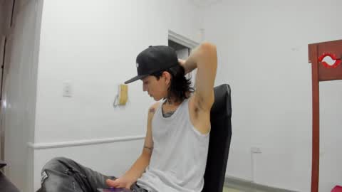 Nick online show from April 12, 9:31 pm