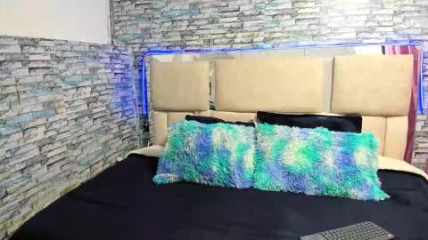 Snapshot of nick_wc chatting on November 20, 9:47 pm Nick online show from November 20, 9:47 pm