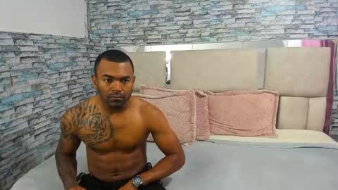 Snapshot of nick_wc chatting on December 15, 6:34 pm Nick online show from December 15, 6:34 pm