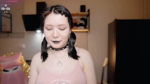 nickari_x online show from March 14, 6:19 am