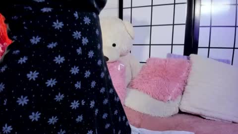 nickie_reed_ online show from June 29, 10:54 pm