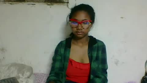 Snapshot of nickiqqyuu chatting on July 22, 12:57 am nickiqqyuu online show from July 22, 12:57 am