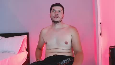 Snapshot of nickk_hills chatting on March 17, 8:23 pm nickk_hills online show from March 17, 8:23 pm