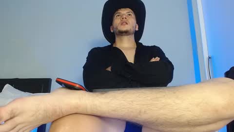 Snapshot of nickk_hills chatting on March 23, 10:03 pm nickk_hills online show from March 23, 10:03 pm