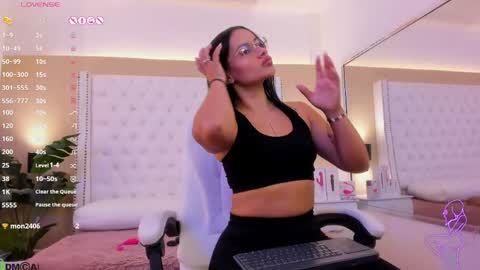 nickky online show from May 6, 1:38 pm