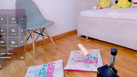 Nicolas online show from December 21, 7:49 pm