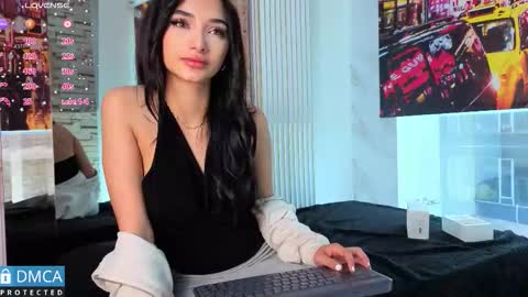 NICKY online show from September 26, 7:40 pm