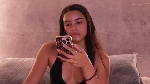 Snapshot of nicky_and_blake chatting on November 10, 8:41 pm nicky and blake online show from November 10, 8:41 pm