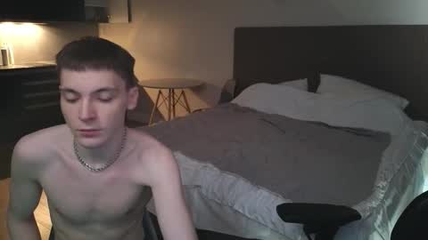 Nicki  Danny online show from October 1, 8:09 am