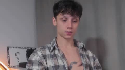 Nicky Neal online show from December 4, 3:15 am